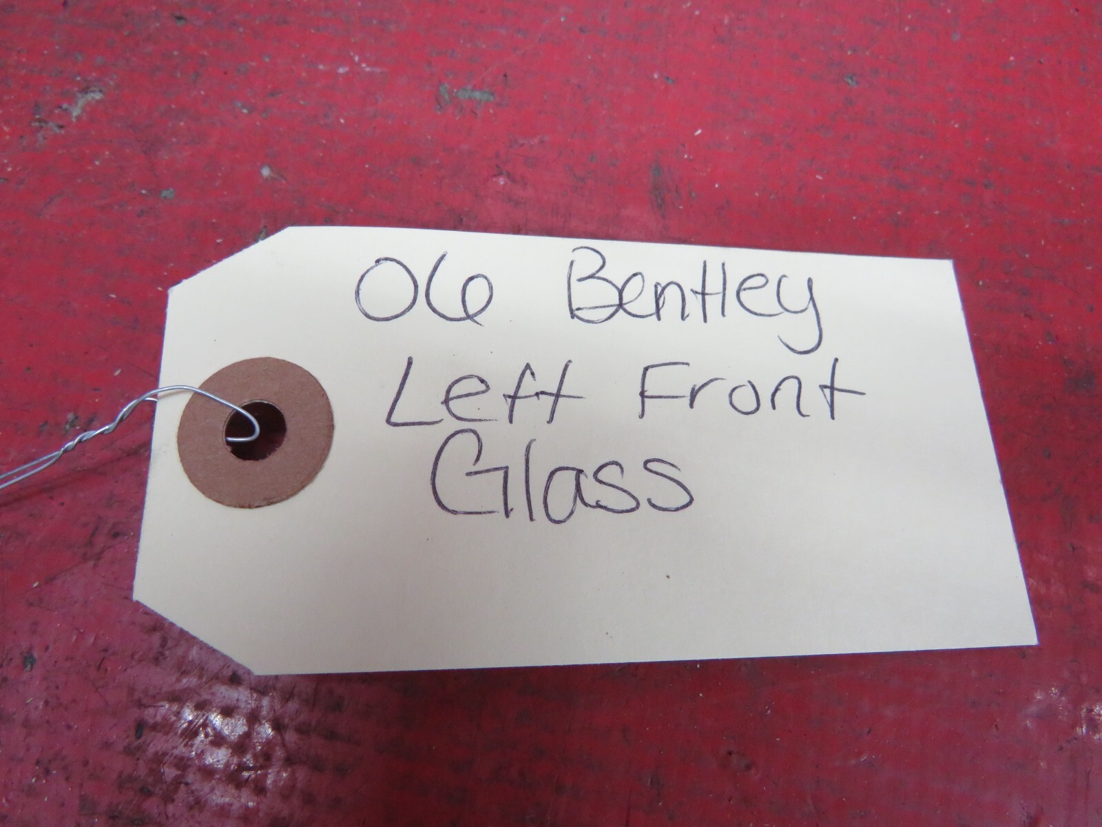 2006 BENTLEY FLYING SPUR FRONT LEFT DOOR WINDOW GLASS