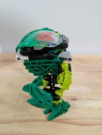 LEGO Bionicle #8564 Lehvak W/ Canister , Instructions & Figure - 1 Missing Piece