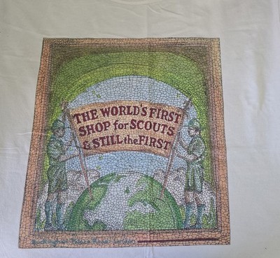 Scout Shop Tshirt, creme mit mehrfarbigem Motiv ''Worlds First Shop for Scouts'' XL