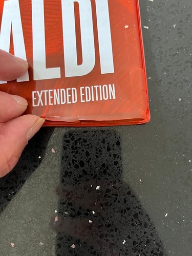 Göttlich uninspiriert in höllischem Ausmaß Lewis Capaldi (LTD EDT RSD durchsichtiges Vinyl) - Bild 2 von 3
