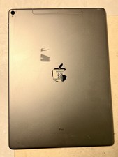 Apple iPad Pro 12.9-inch 2nd generation A1671 256GB, Wi-Fi  AS-IS NO SCREEN 