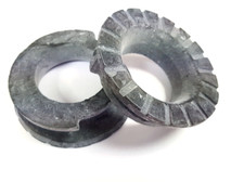 Par de soportes de goma con resorte de suspensión trasera Alfa Romeo 916 GTV y araña genuinos