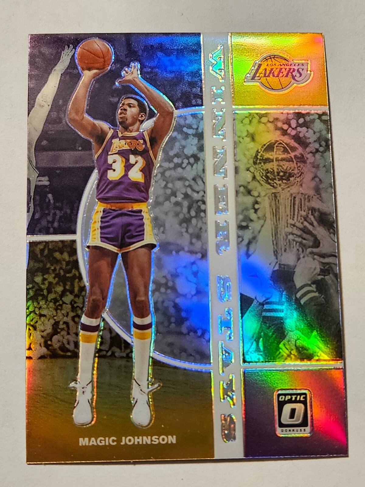 Magic Johnson - 2019-20 Optic Winner Stays Holo Insert Card