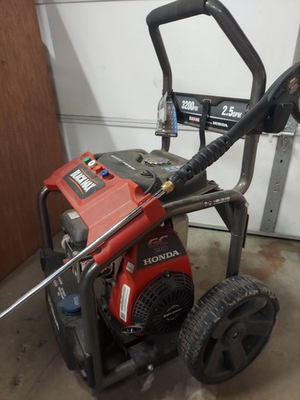 #ad 3200 Psi Blackmax Pressure Washer Powered By Honda $250.00