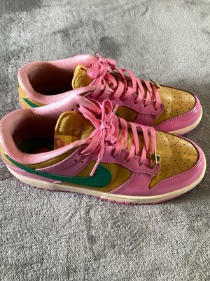 Nike Dunk Low Shoes Mens Size 8.5 Pink Green Patent Leather Sneakers FN2727-600