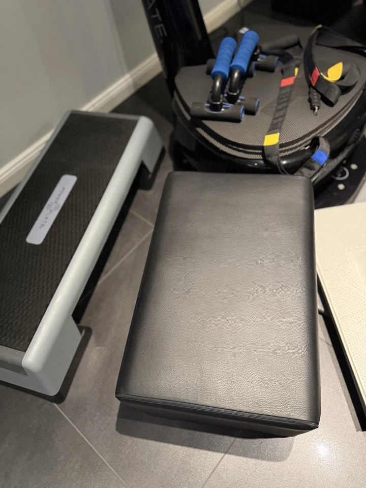 Power Plate my 5, schwarz, inklusive Power Shield und Zubehör - Bild 4 von 4