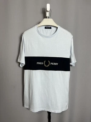 FRED PERRY PANEL BORDADO CAMISETA PARA HOMBRE AZUL Grande - Imagen 1 de 4