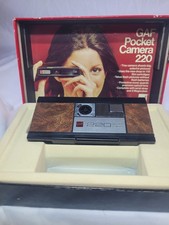 VINTAGE GAF POCKET CAMERA 22O CAMERA IN ORIGINAL BOX 110 FILM - UNTESTED