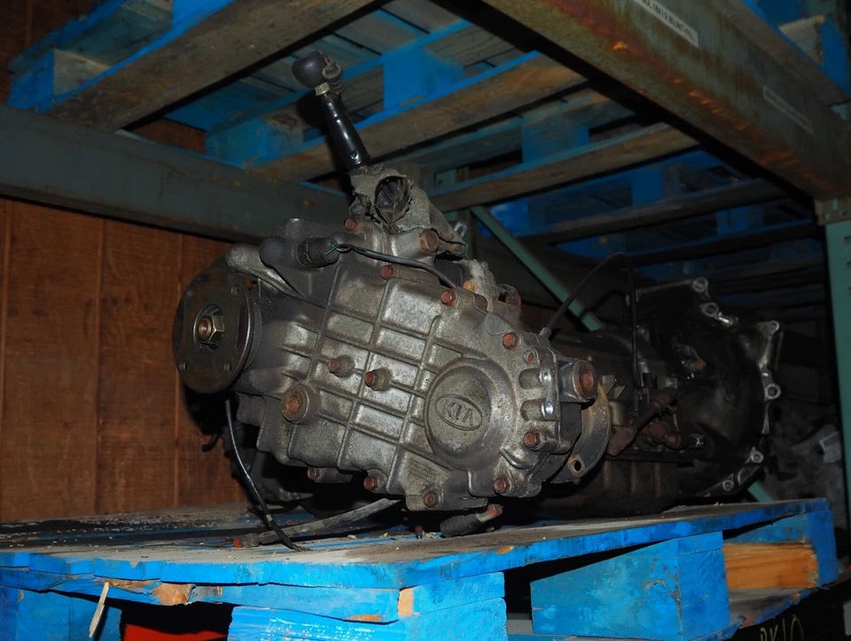 1998-2002 Kia Sportage 4x4 Automatic Transmission W/Transfer Case OEM w/Warranty - Image 4 of 4