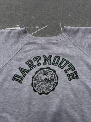 トップス CHAMPION REVERSE WEAVE 70S DARTMOUTH Vintage Champion Reverse Weave Dartmouth Crewneck SZ M – The Barn