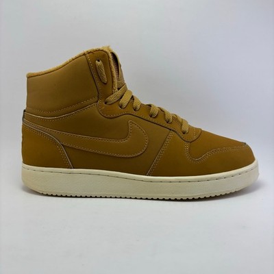 NIKE  Ebernon  Mid SE Wheat Sherpa lined Shoes Womens Size 8.5