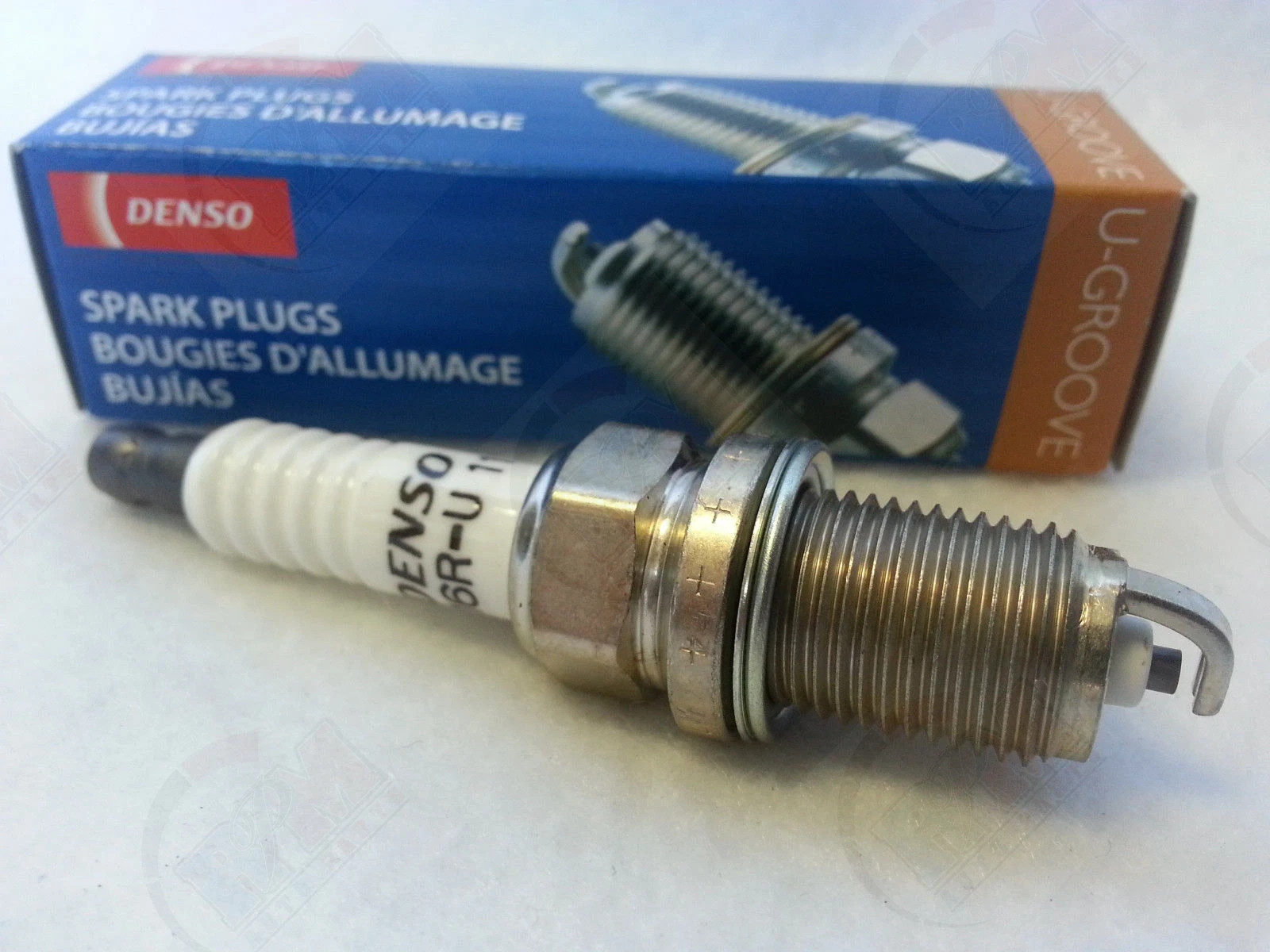 1x DENSO T16EPR-U15 5023 U-Groove Resistor Spark Plug