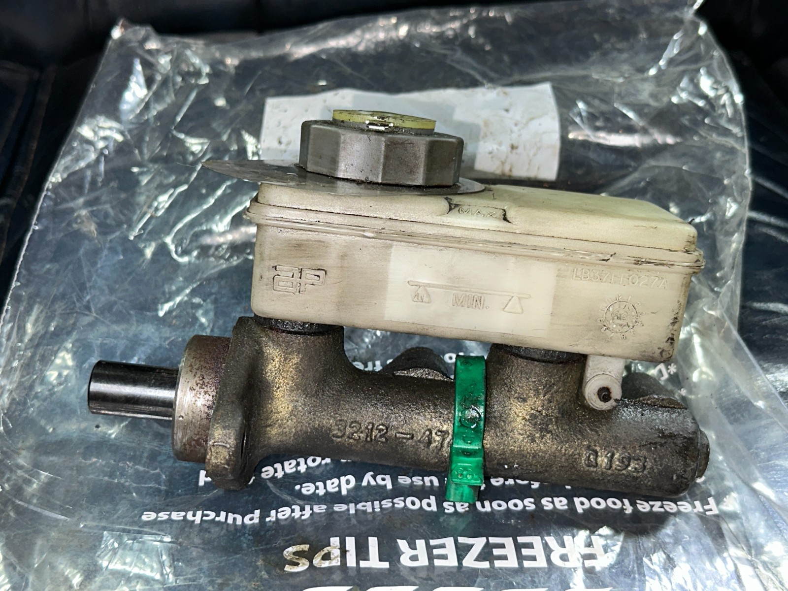 AP Lockheed Classic Mini Brake Master Cylinder Servo Type 1988 - 2001