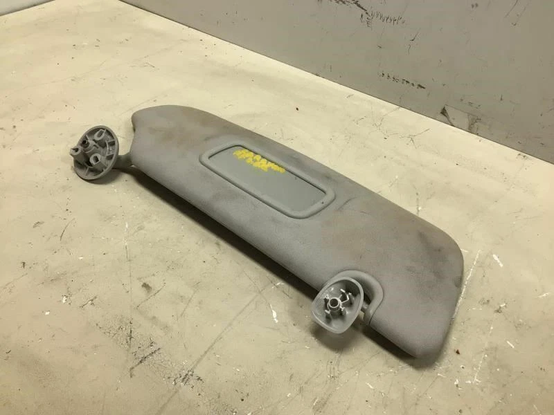 VISEIRA SOLAR INTERIOR DO LADO DIREITO DO PASSAGEIRO DODGE GRAND CARAVAN 2011 2017 FÁBRICA - Imagem 2 de 4