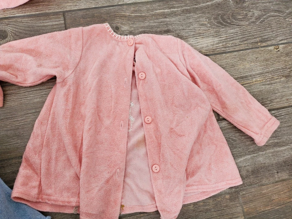 Vestido de chenille rosa Cachcach Y2K com boina combinando em 3T - Imagem 2 de 4