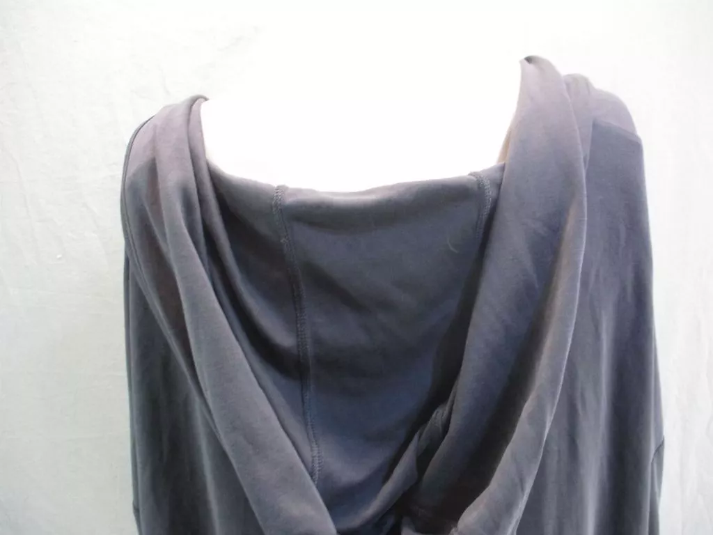 fabletics long sleeve running active hooded jersey 