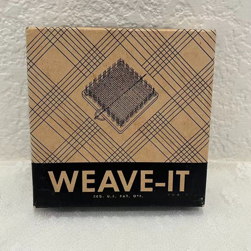 Vintage WEAVE-IT 4" Square Hand Loom 1950s Donar Products Box Instructions
