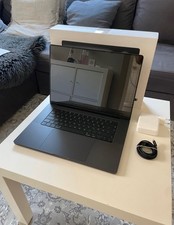 MacBook Pro 2024