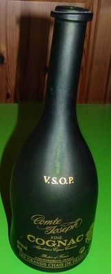 1 Flasche ''Comte Joseph Fine COGNAC'' (40 % vol., 0,7 l) V.S.O.P LEER VSOP