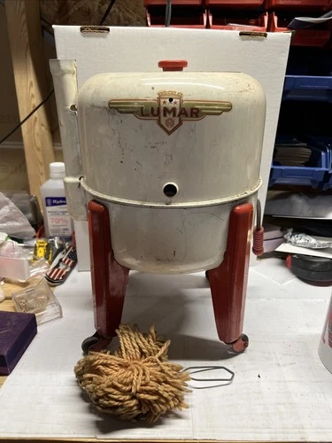 Vintage Marx LUMAR Toy Washing Machine Salesman Sample?