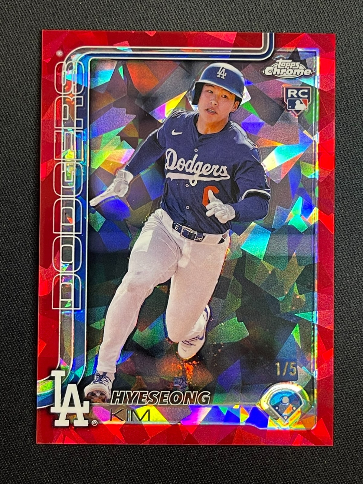 HYESEONG KIM 1 /5 1ST ON PRINT RED ROOKIE 2025 TOPPS CHROME SAPPHIRE DODGERS 152