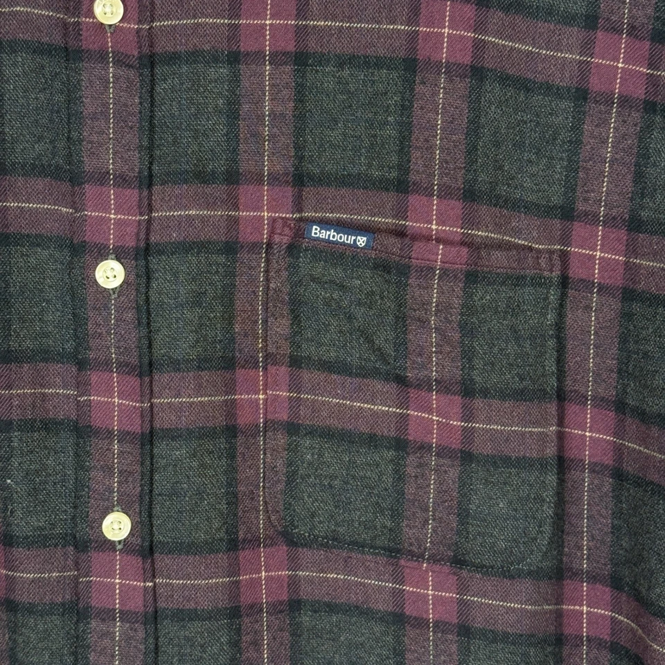 Camisa de franela Barbour para hombre gris medio púrpura a cuadros con botones ajuste a medida Foto 3 de 4