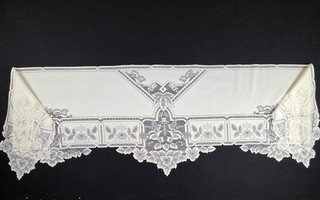 Victorian White Lace Mantel Scarf Floral Scalloped 90" x 20" Vintage