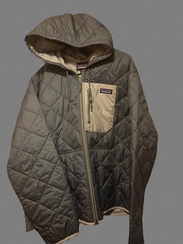 Patagonia Women's Diamond Quilted Bomber Hoody Nouveau Green Large