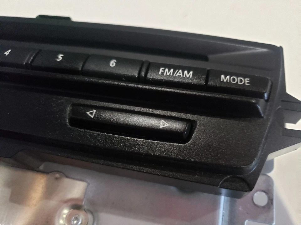 BMW 335I E90 LCI 2012 - Unidad de navegación sintonizador receptor de radio - 08-13 OEM 9273170 Foto 4 de 4