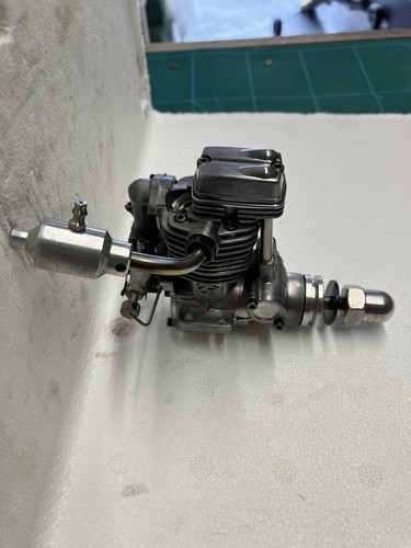 OS 26 FS Surpass Model Aircraft Engine - Picture 5 of 7
