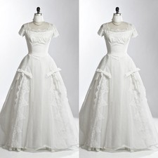 Vintage Appliques Wedding Dresses Short Sleeves Square Neck A Line Bridal Gowns