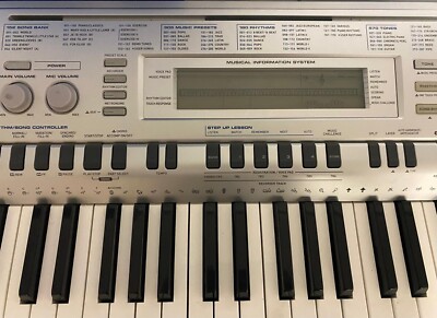 CASIO電子ピアノ　WK-210　 76鍵盤 Amazon.co.jp: CASIO ハイグレードキーボード 76鍵 標準ピアノ