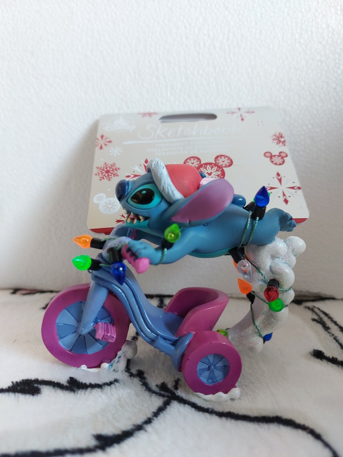 Ornement Disney Stitch incassable pour protéger votre déco des enfants