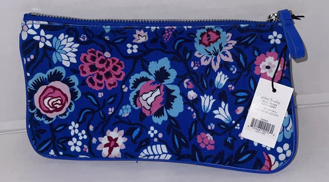 Vera Bradley, Accessories