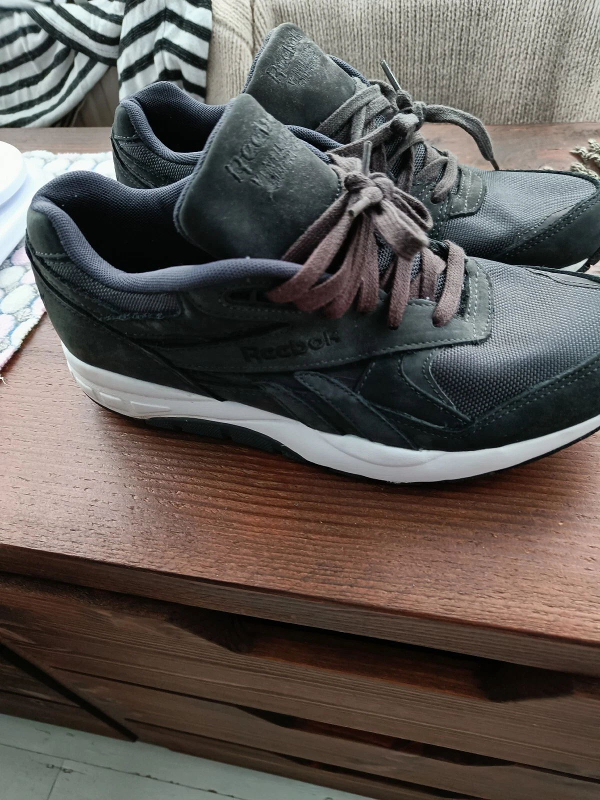 Ventilateur Reebok Supreme pour hommes UK taille 8 NEUF AVEC ÉTIQUETTE pas dans sa boîte 