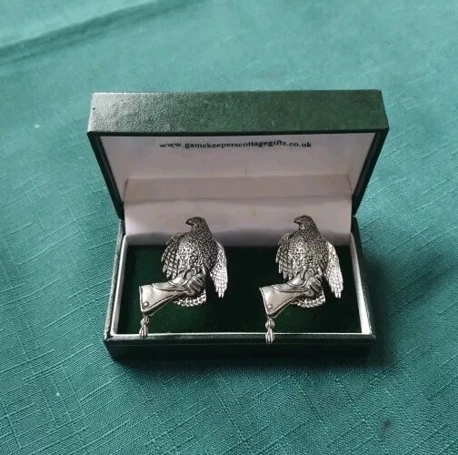 Gemelos Halcón en el Guante B31 Hecho a Mano Firmado Cazadores Guardabos Cabaña Regalos Foto 3 de 4