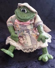 Vintage Russ K. Kelly Critter Country Folks Fergie Frog Bean Bag Shelf Sitter 