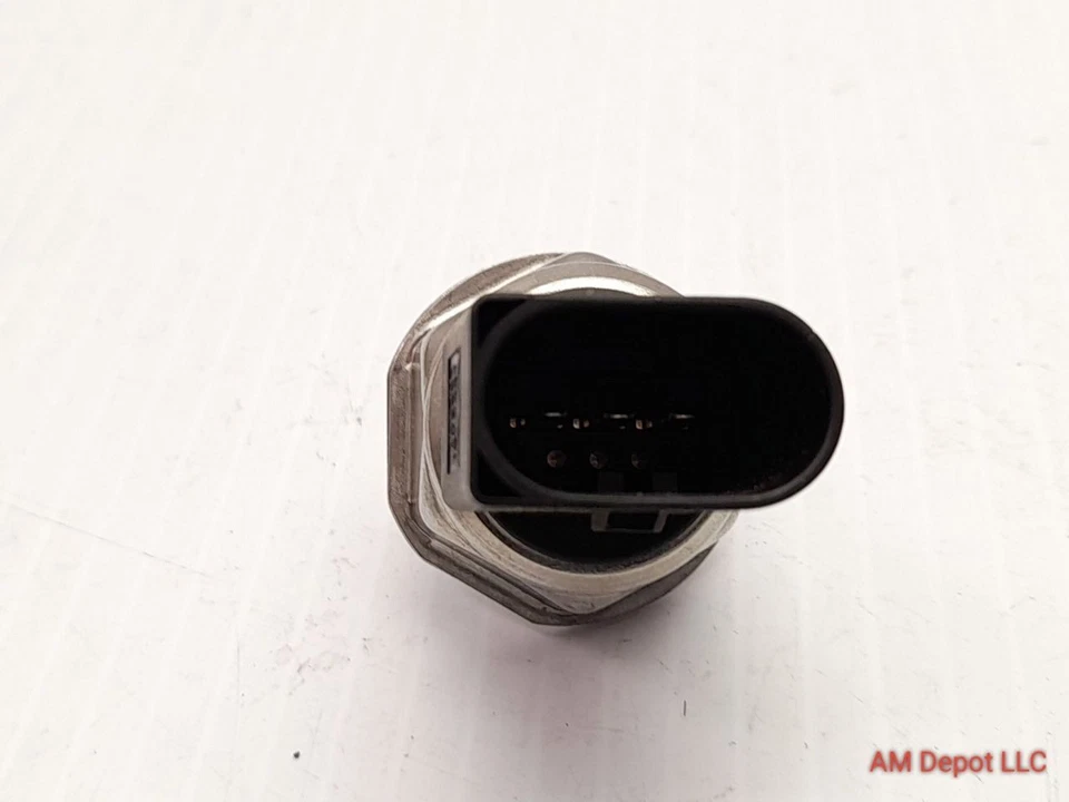 BMW 335i 335xi 2007 N54 E90 E92 sensor de combustible de alta presión 13537537319 Foto 3 de 3