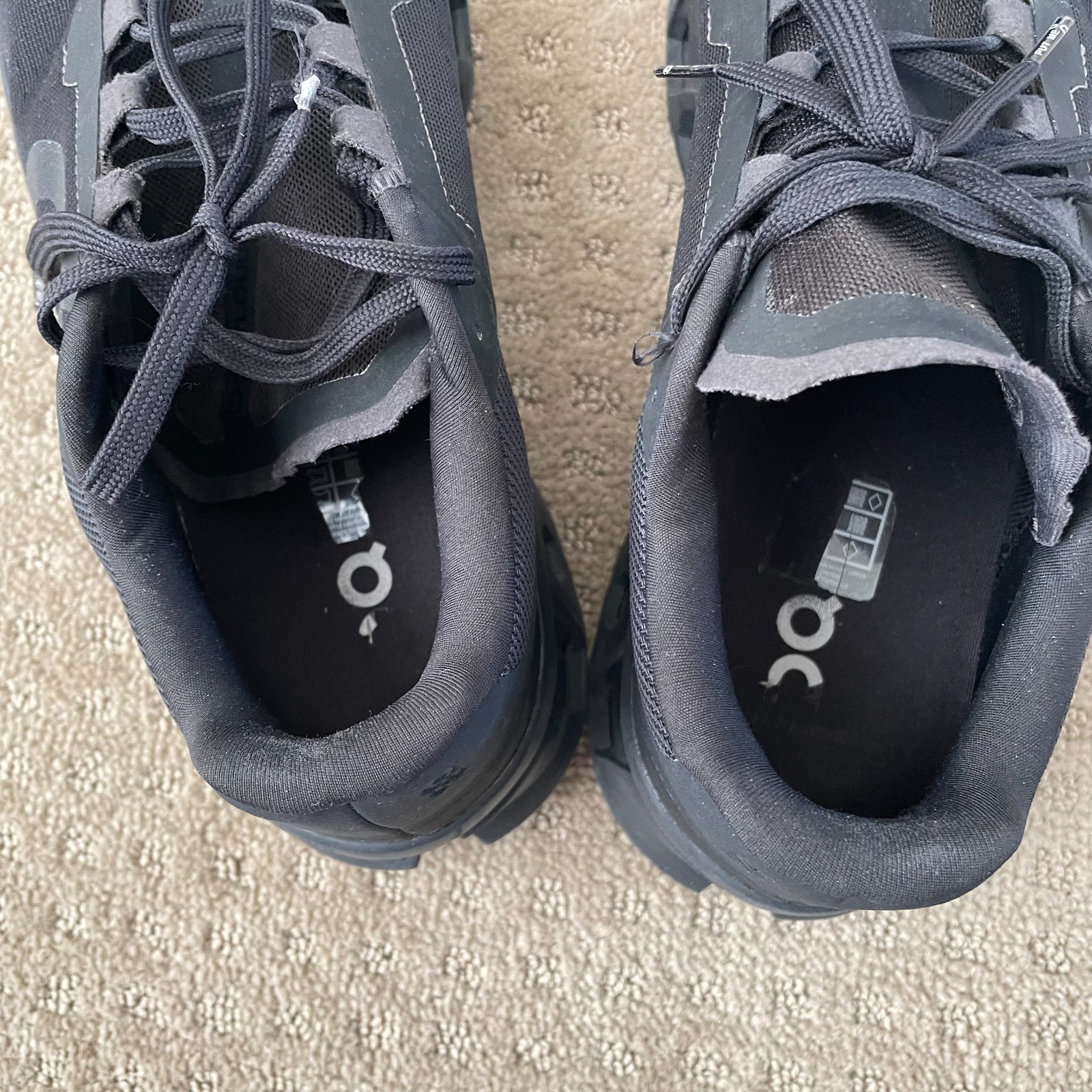 On Cloud CloudMonster Athletic All Black Running … - image 10