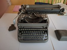 À restaurer Machine à Écrire Remington Standard 1955