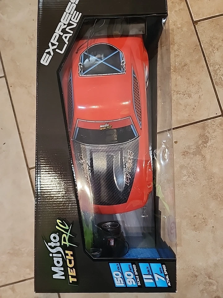 Maisto Tech R/C Electronics Express Lane Remote Control Car Nib - Image 2 of 4