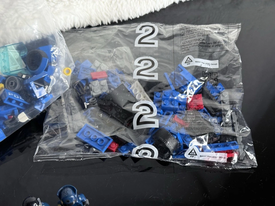 Смешанная фигурка Star Wars Mclaren 2011 Lego City полицейские машины - Изображение 2 из 4