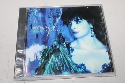 Shepherd Moons by Enya (CD, 1991) FREE SHIPPING Jewel Crack