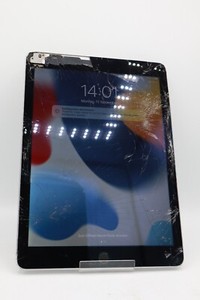 Apple iPad Air 2 16GB WLAN A1566 Space Grau Displayschaden  #4929