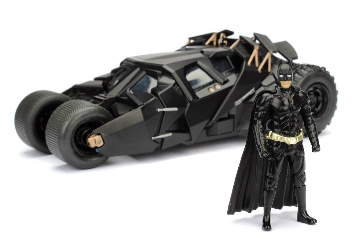 TUMBLER BATMOBILE & BATMAN FIGURE THE DARK KNIGHT 1/24 DIECAST