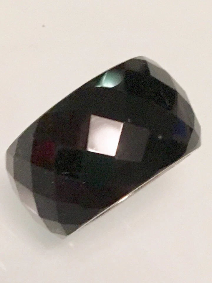 925 SS~BLACK~MULTI FACETED CERAMIC~ 12MM FULL WIDE BAND RING ~SZ 5.5 - Image 4 of 4