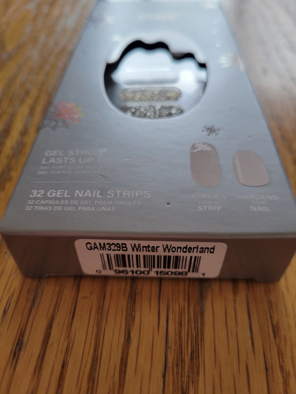 Dashing Diva Glaze Semi-Cured Gel Nail Strips - Winter Wonderland  New