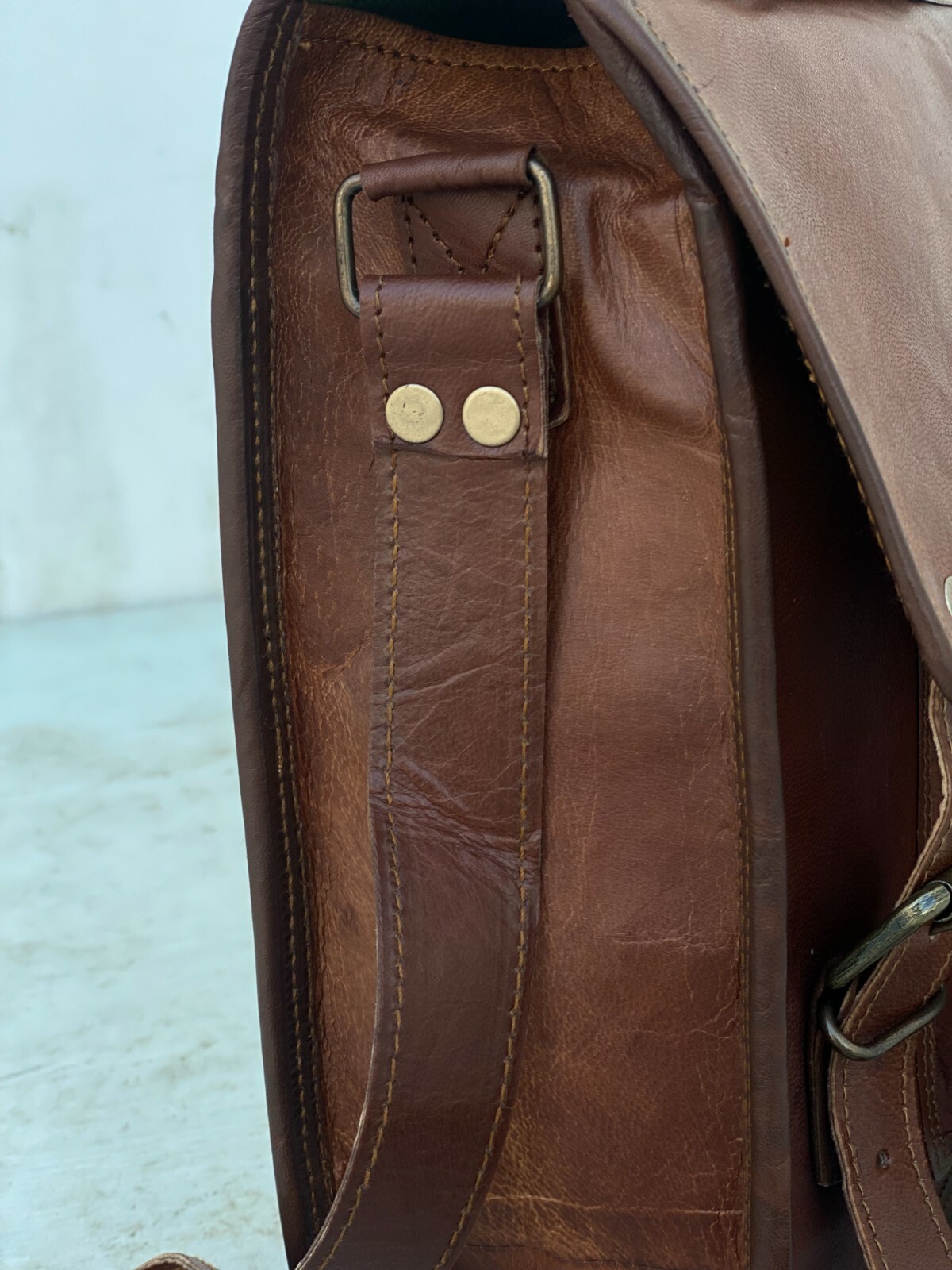 Top Handel Men's Goat Leather Shoulder Messenger Bag Vintage Satchel Briefcase