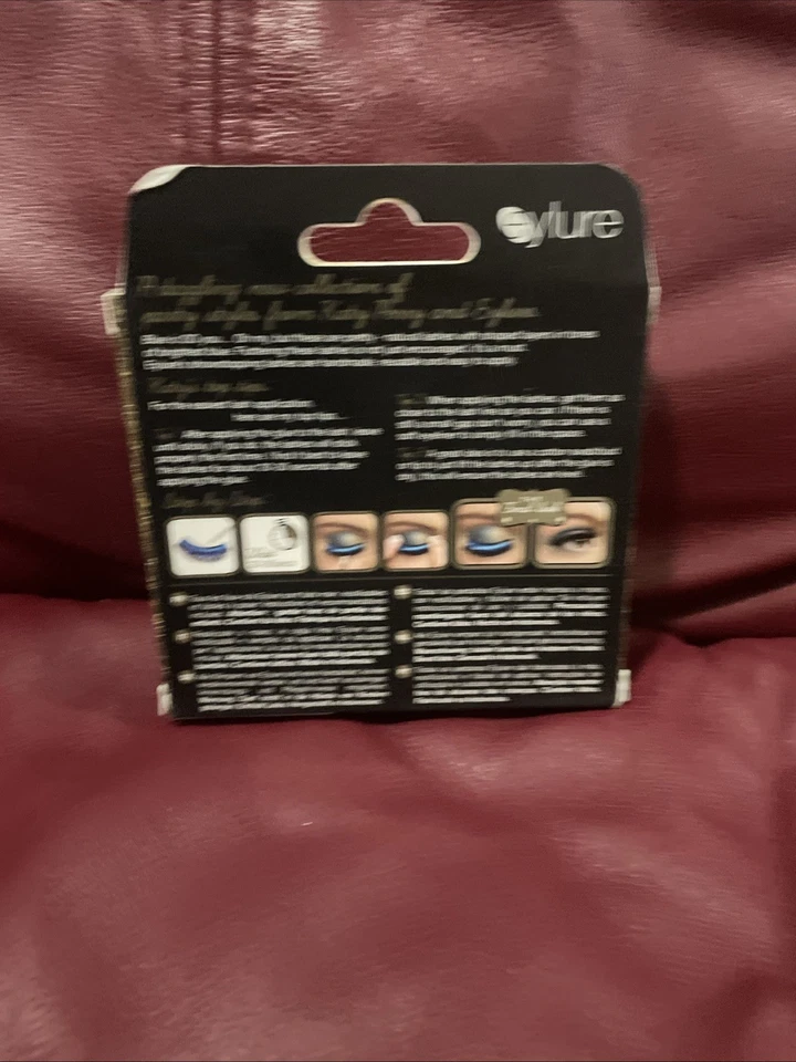 Katy Perry Party Lashes SHOWTIME Limited Edition by Eylure RARE NIB - Image 2 of 2