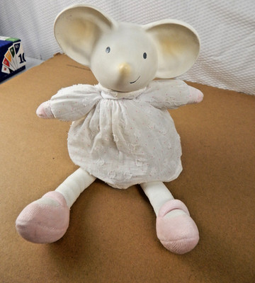Meiya & Alvin Mouse White Rubber Head Plush Body 10'' Teether Plush